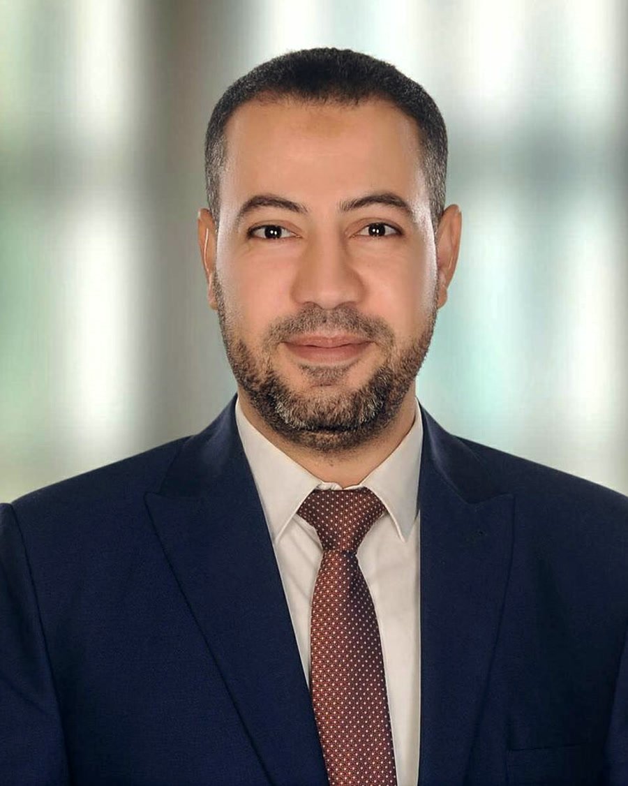 الأستاذ الدكتور أحمد علي جودة